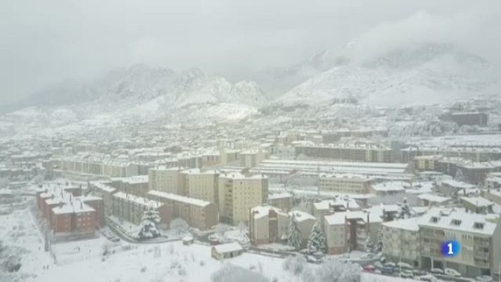 L'Informatiu - Nevada intensa a Catalunya