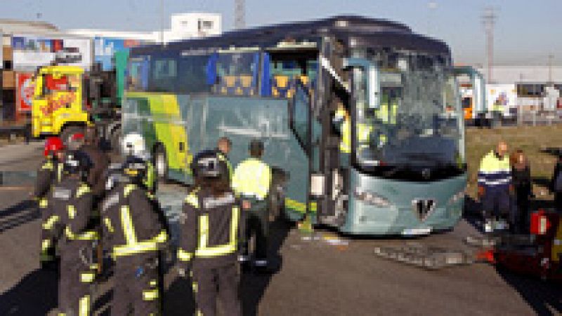 La investigación confirma que el conductor del autobús escolar volcado en Fuenlabrada iba drogado