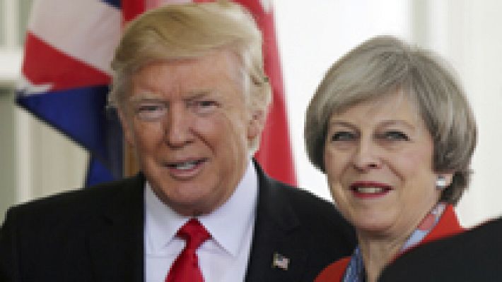La primera ministra británica Theresa May llega a Washington para reunirse con Donald Trump