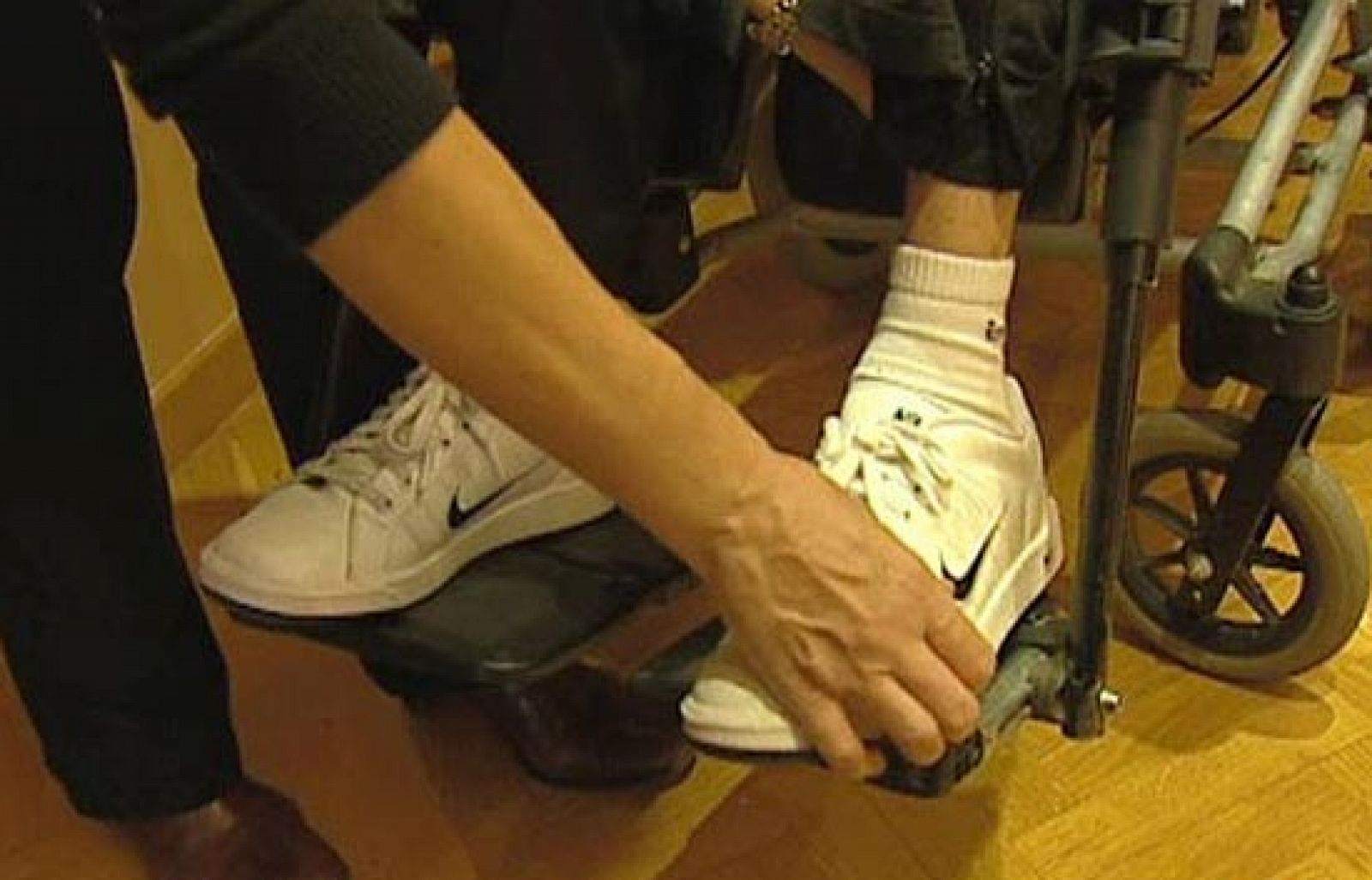 Reporteros del telediario - Tres millones de personas sufren en España una enfermedad rara - Reporteros del Telediario | Ver