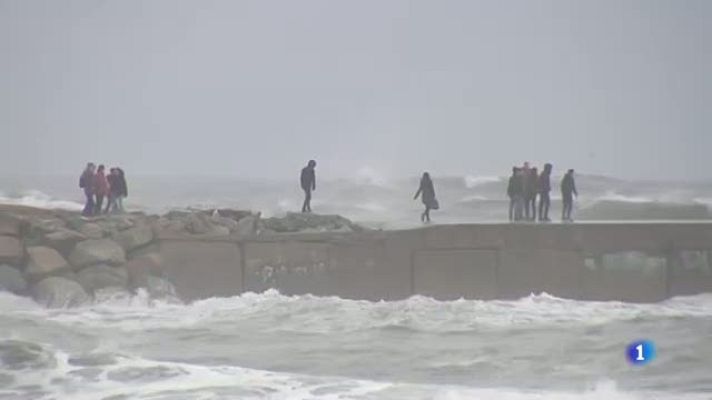 L'Informatiu - Som imprudents quan hi ha alertes de Protecció Civil?