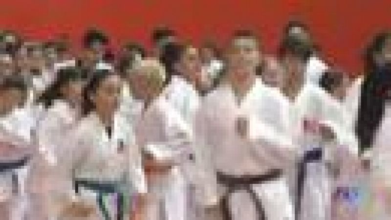 El 'Projecte Mundial' de la federació espanyola de karate arriba a Les Franqueses del Vallès 