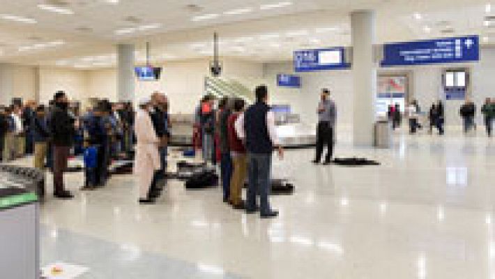 Angustia e incertidumbre en los principales aeropuertos 