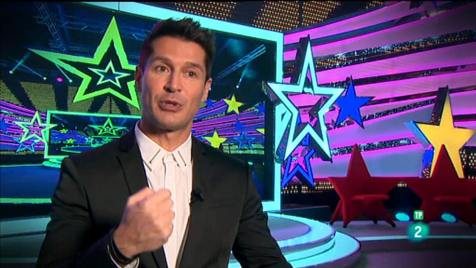 "Jugando con las estrellas", un nuevo programa de entretenimiento