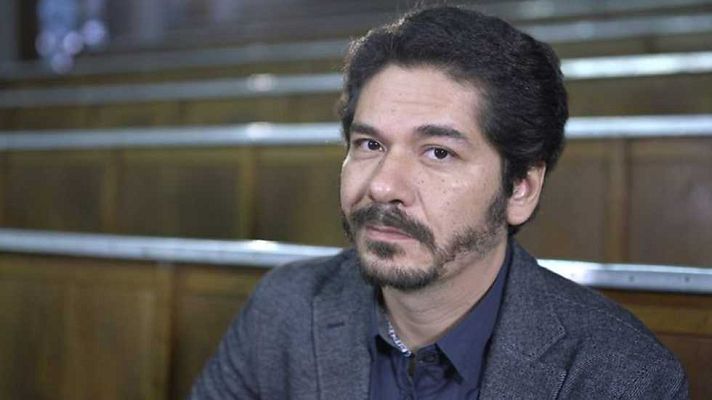 Página Dos - Juan Pablo Villalobos