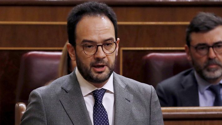 Informativo 24h - Rajoy evita pedir perdón directamente a las víctimas del Yak 42 a petición del PSOE