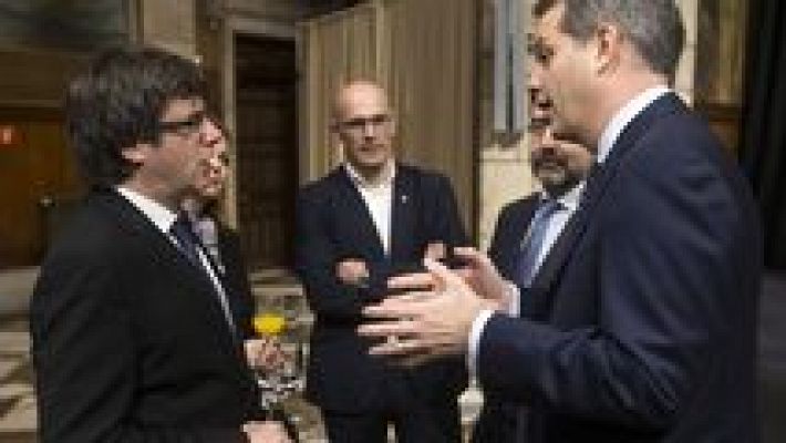 Telediario 1 - Telediario - 15 horas - 01/02/17