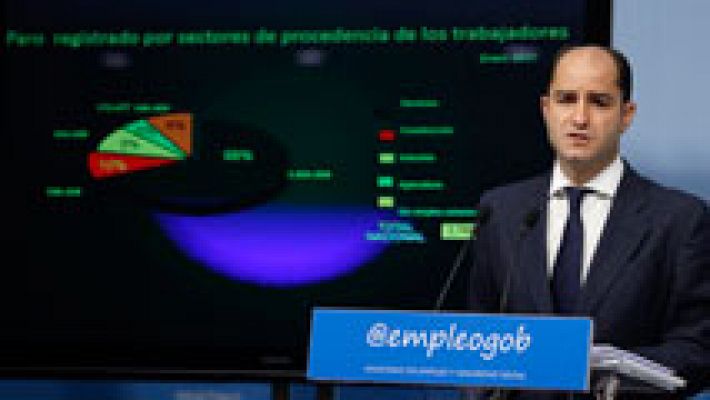 Telediario 1 - El número de parados registrados subió en 57.257 personas en enero, hasta los 3.760.231