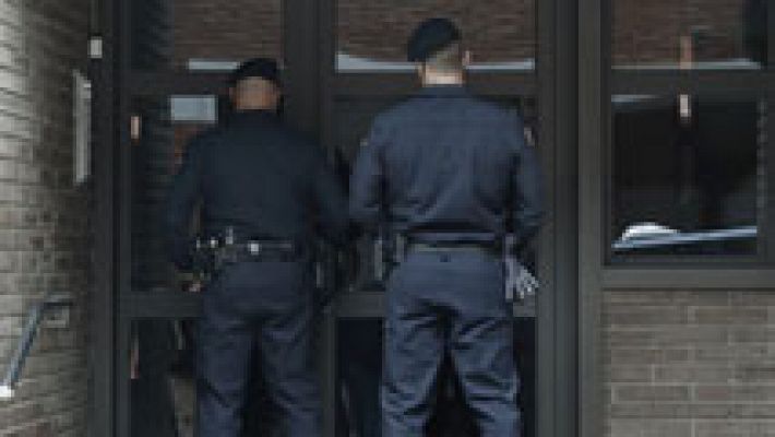 Telediario 1 - Telediario 2 en 4' - 02/02/17