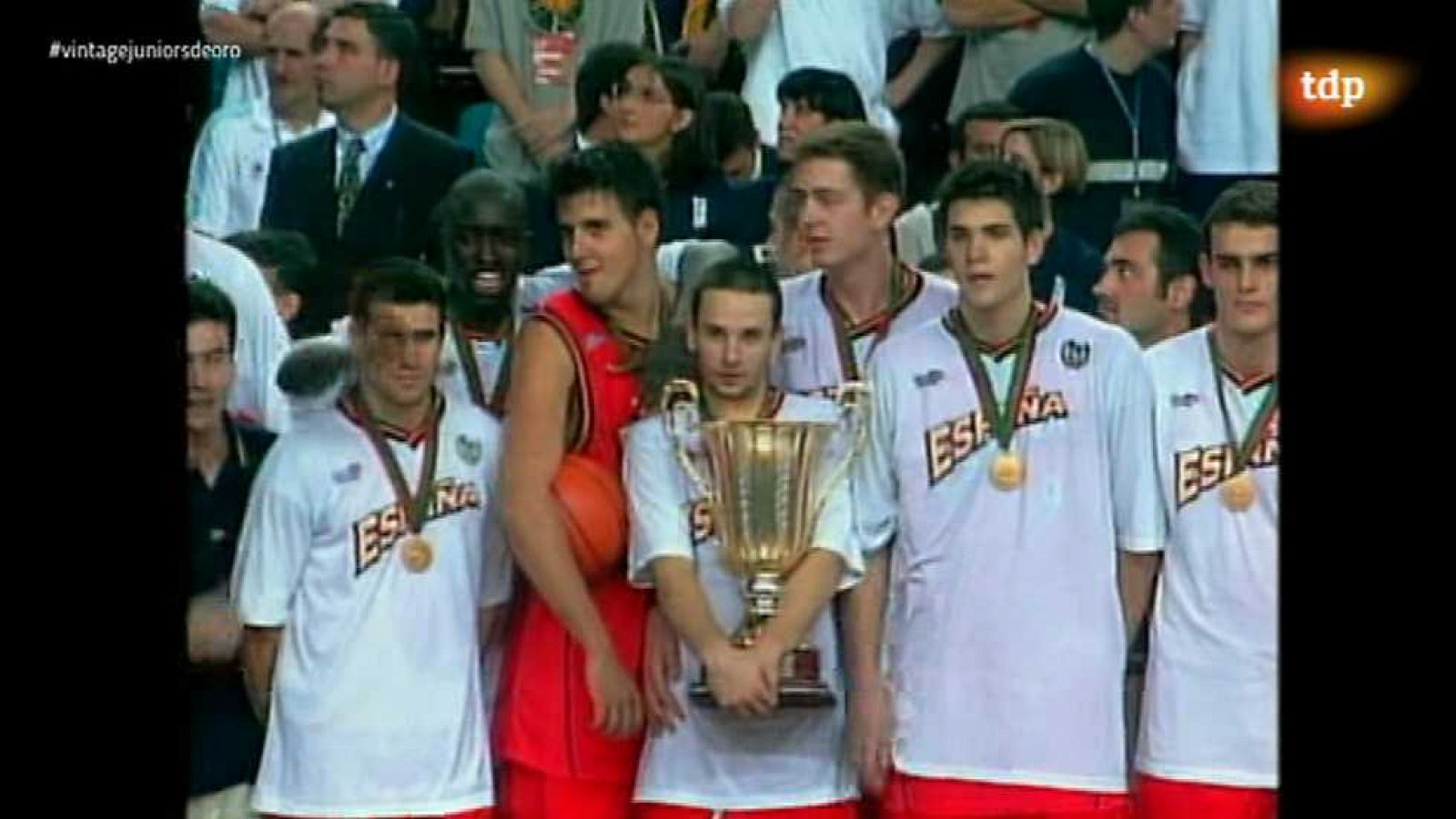 Conexión vintage - Baloncesto Juniors de oro 1999 - 02/02/17 - ver ahora