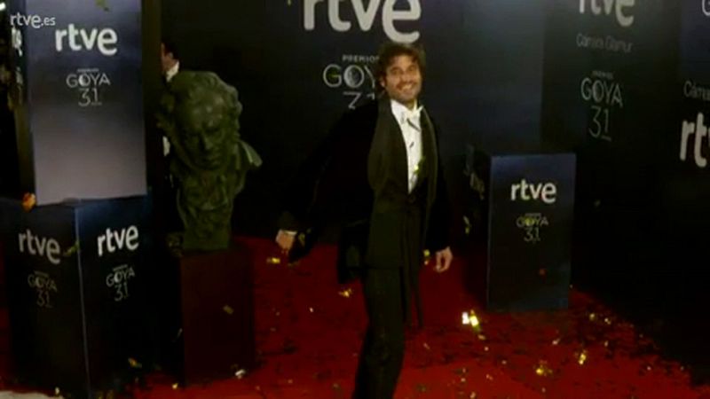 Goyas Golfos 2017 - Alex Garc�a en la C�mara Glamur