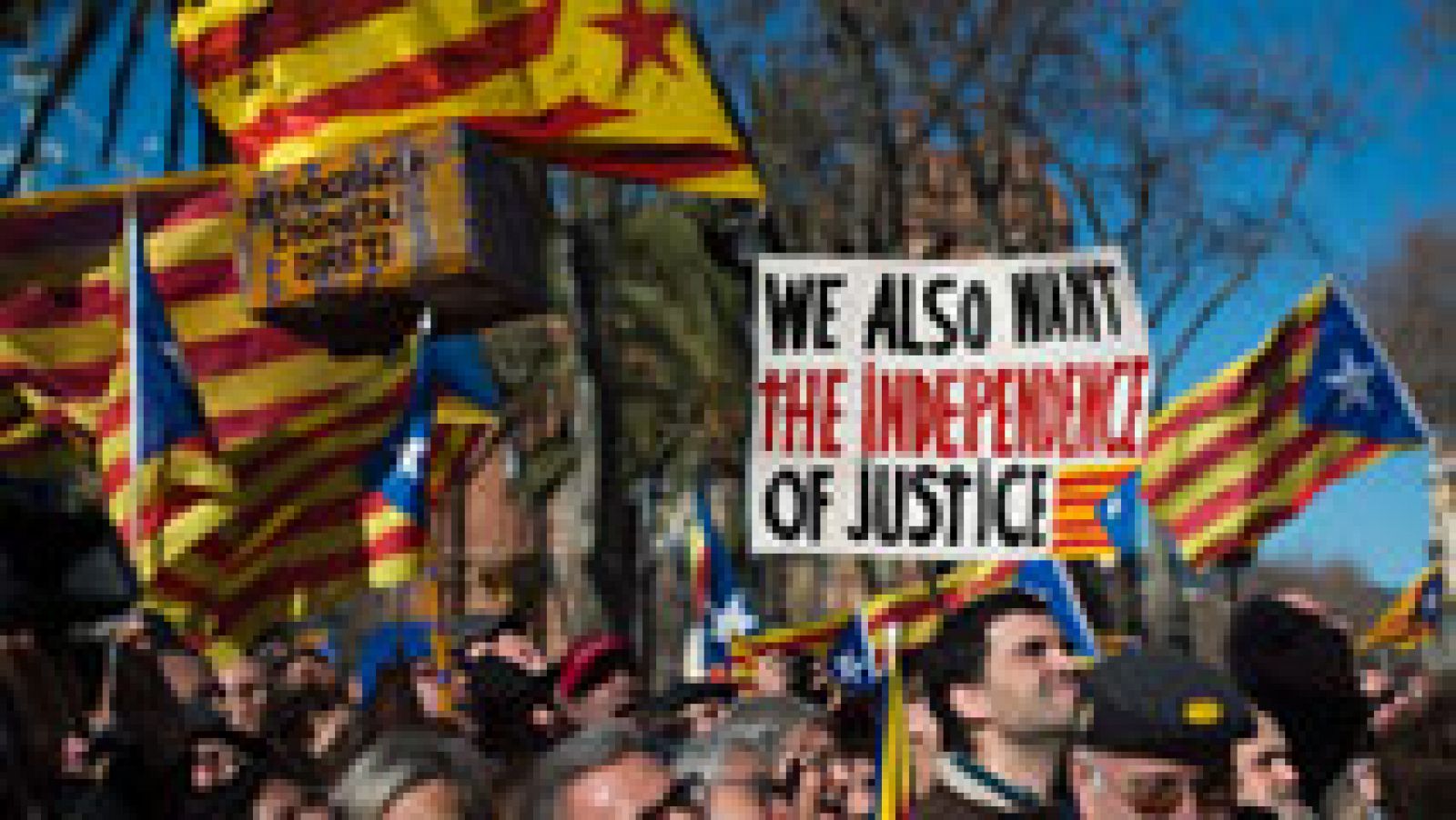 Telediario 1: Puigdemont dice que muchos en Cataluña se sienten juzgados en el proceso a Mas | RTVE Play