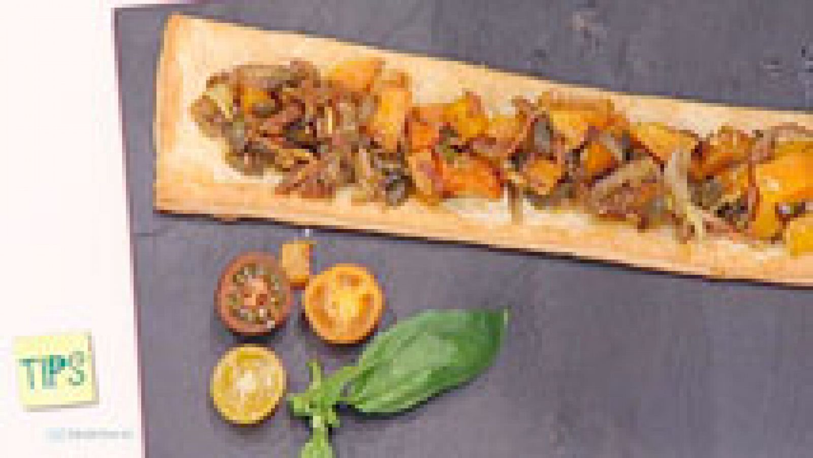 TIPS - Cocina - Calabaza al curry con pipas sobre hojaldre