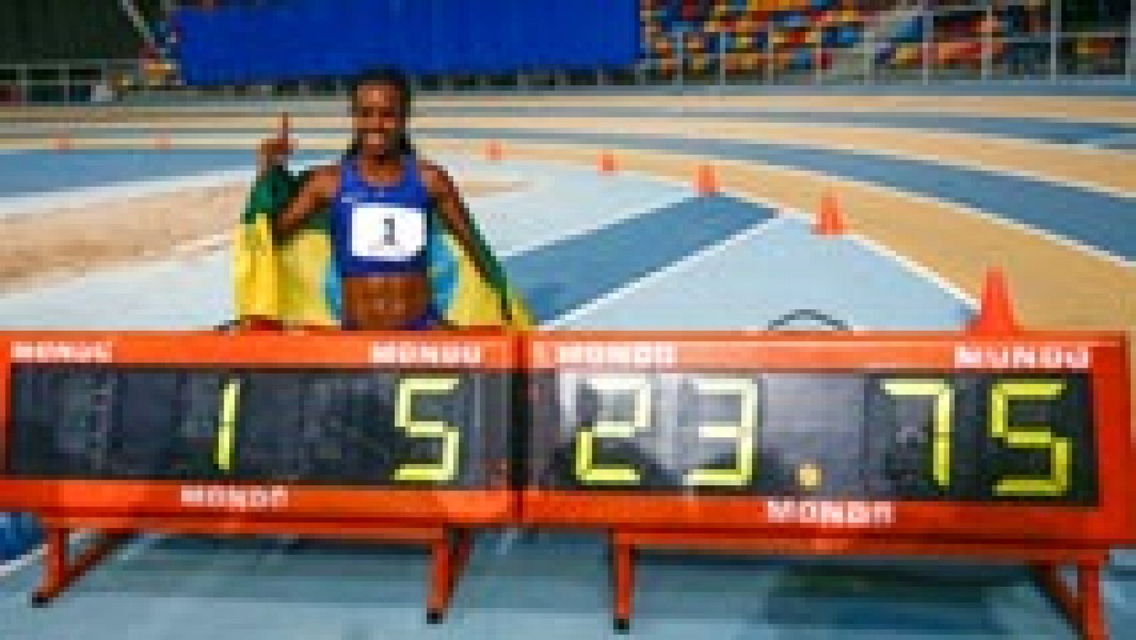 Telediario 1: Dibaba bate el récord mundial de 2.000 metros en Sabadell | RTVE Play