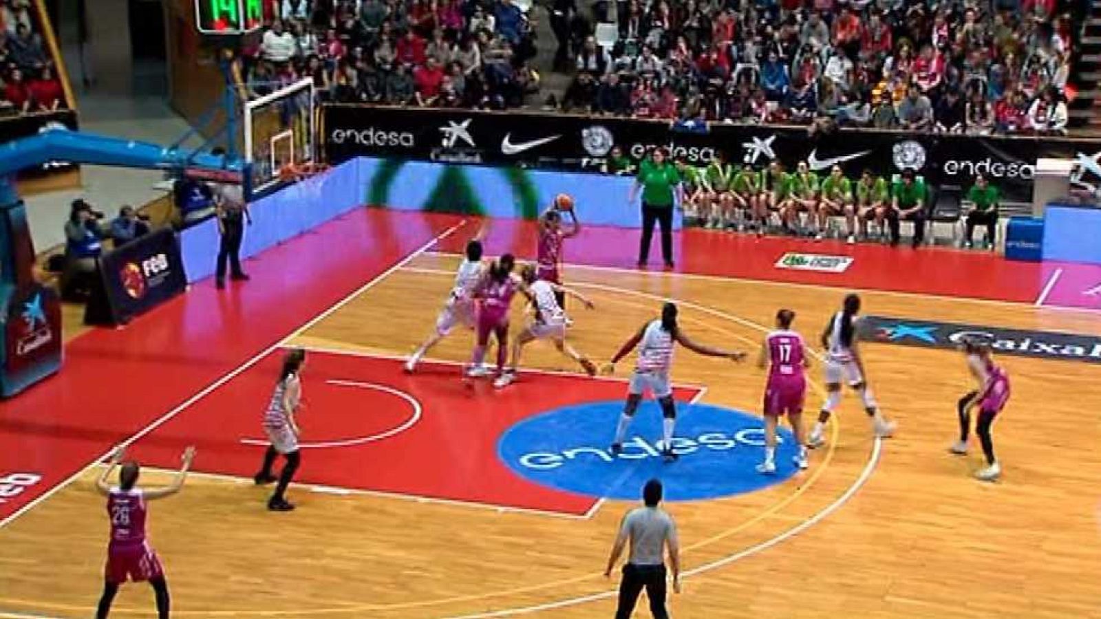 Baloncesto - Copa S.M.La Reina 1ª Semifinal desde Girona - ver ahora