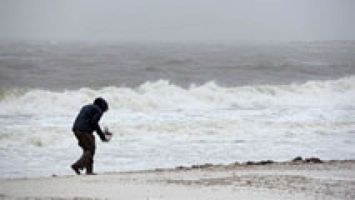 Intervalos de viento fuerte en el litoral gallego y área del Estrecho