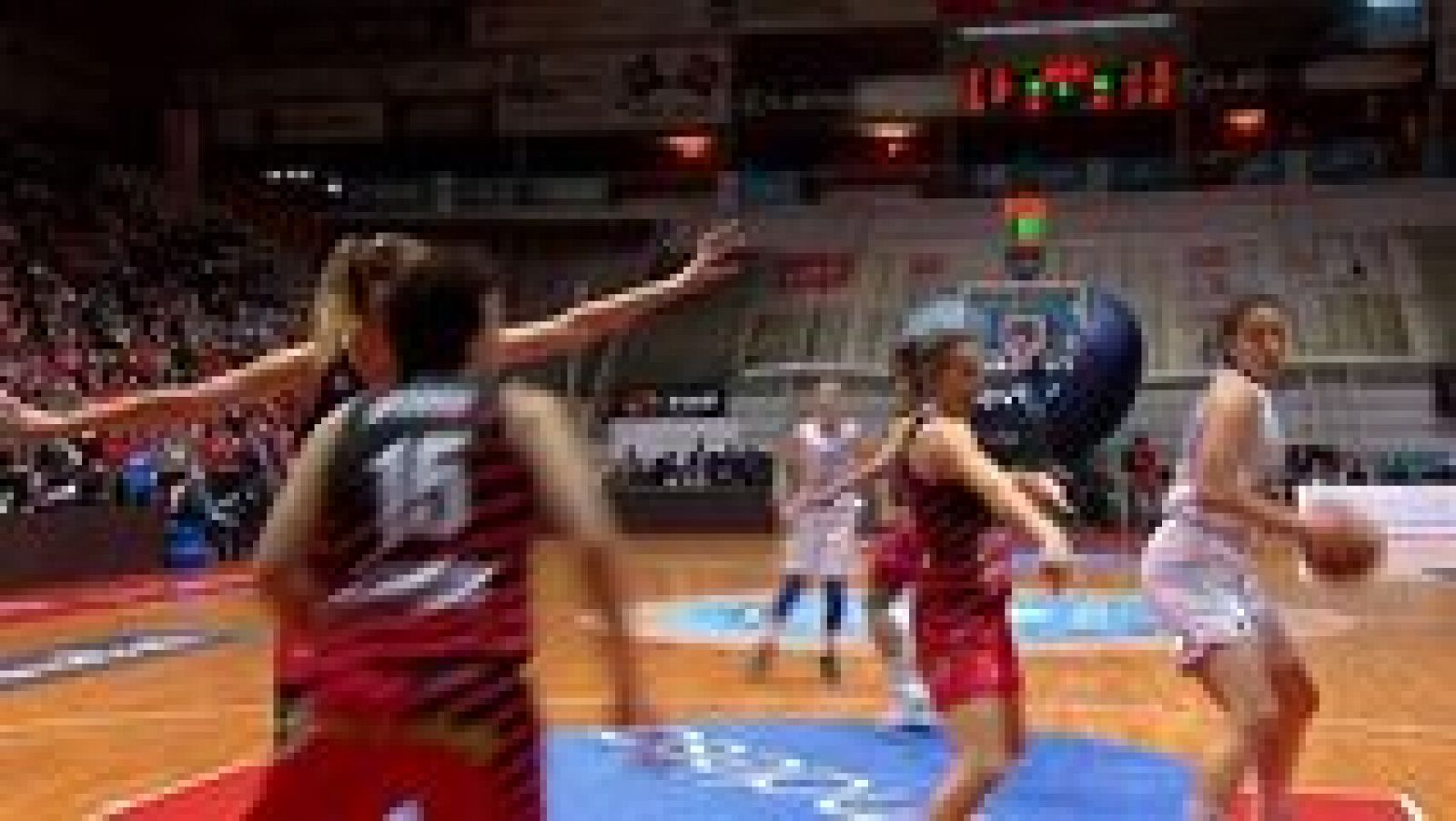 Baloncesto en RTVE: Copa S.M.La Reina Final:Perfumerías Av.-Spar Citylift Girona | RTVE Play