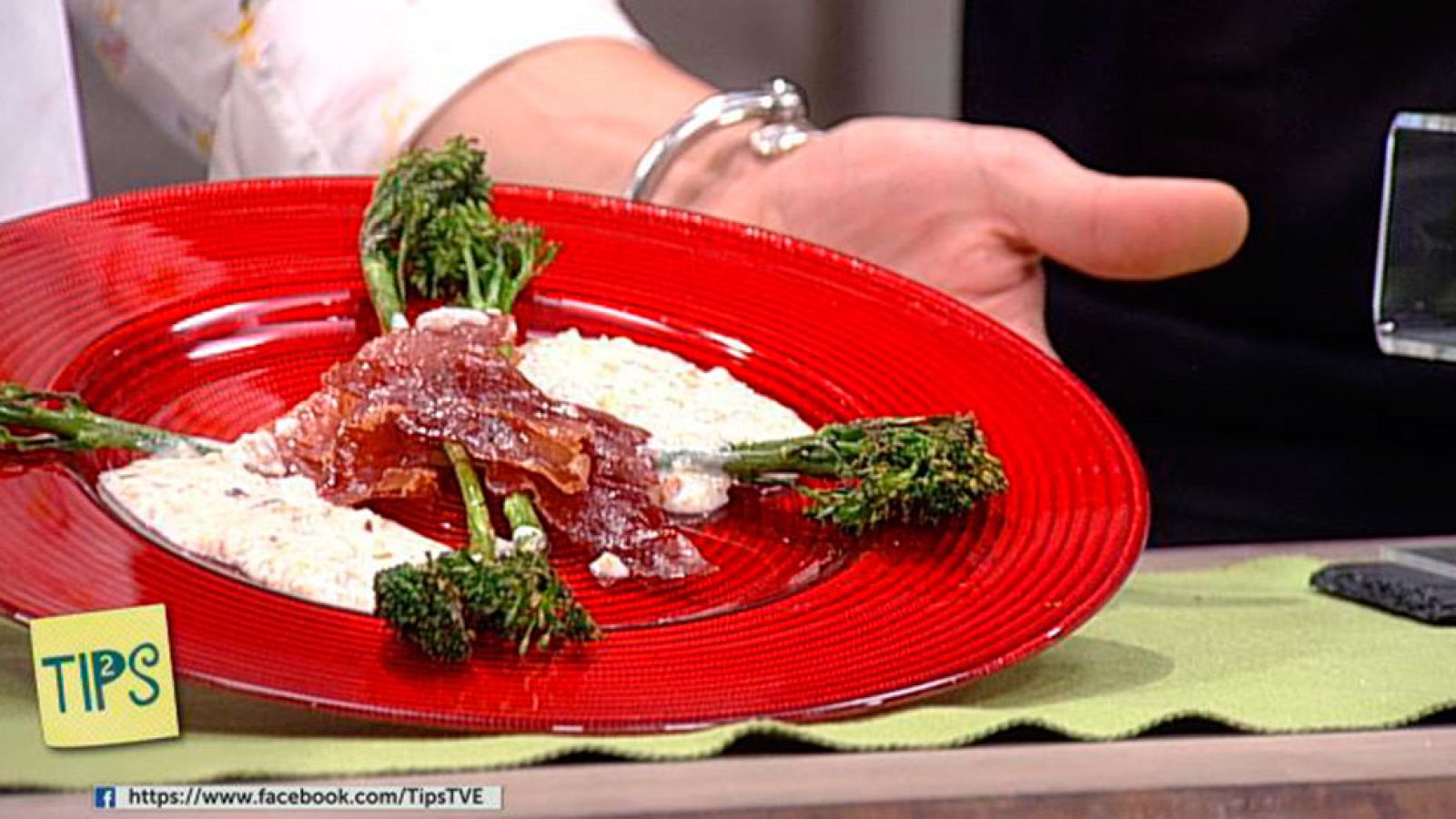 TIPS -  Cocina - Bimi con crema avellanas 