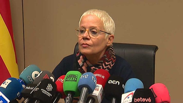 Telediario 1 - La fiscal jefe de Barcelona abrirá diligencias contra el hombre que la insultó a las puertas del juicio 9-N