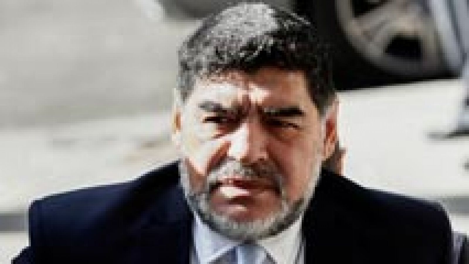 Telediario 1: La Policía acude al hotel de Maradona tras una fuerte discusión con su pareja | RTVE Play