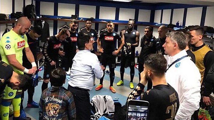 Informativo 24h - Maradona arengó al Nápoles en el descanso