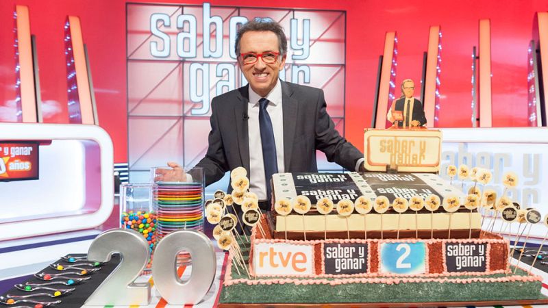 Se�oras y se�ores, hoy, exactamente hoy,celebramos �20 a�os de Saber y Ganar!