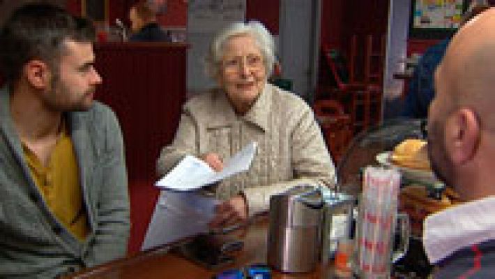 Telediario 1 - Una anciana asturiana consigue 100.000 firmas para acabar con las diferencias autonómicas del impuesto de Sucesiones