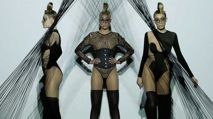 Telediario 1 - La moda para el próximo otoño-invierno desfila por la pasarela madrileña