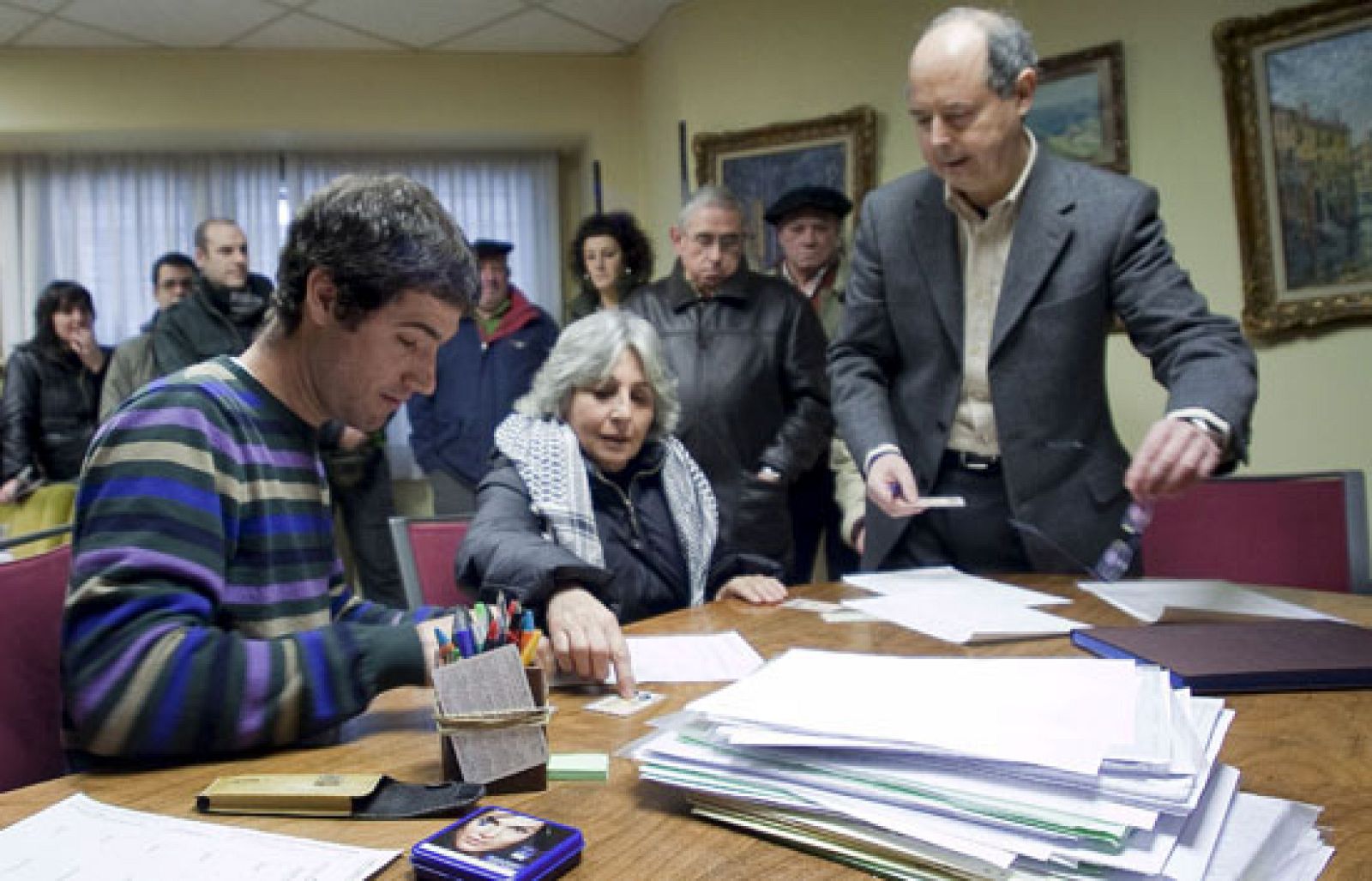 Garzón envía a prisión a los ocho 'batasunos' detenidos