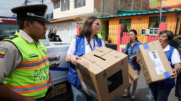 Ecuador elige este domingo al relevo de Correa