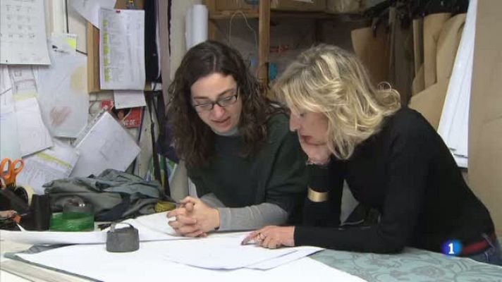 L'Informatiu - Tres dissenyadores catalanes que desfilen avui a la Madrid Fashion Week, Olga Menchén, Teresa Helbig i Núria Sardà