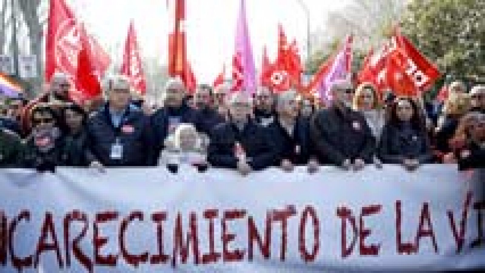 Telediario 1: CCOO y UGT salen a la calle en 40 ciudades por el "empleo y salarios dignos"  | RTVE Play