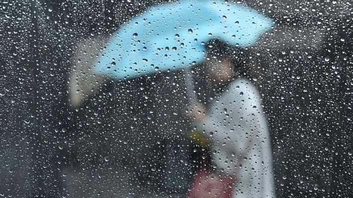 El tiempo - Tormentas en Ceuta, Melilla y Canarias y viento fuerte en el litoral sur