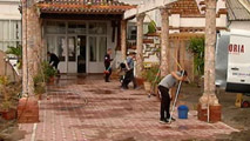 Málaga comienza a recuperar la normalidad tras la tromba de agua y granizo del domingo