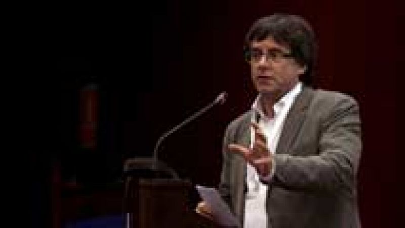 Puigdemont: "Hace años que estamos sentados en la mesa de negociación y al otro lado no se sienta nadie"