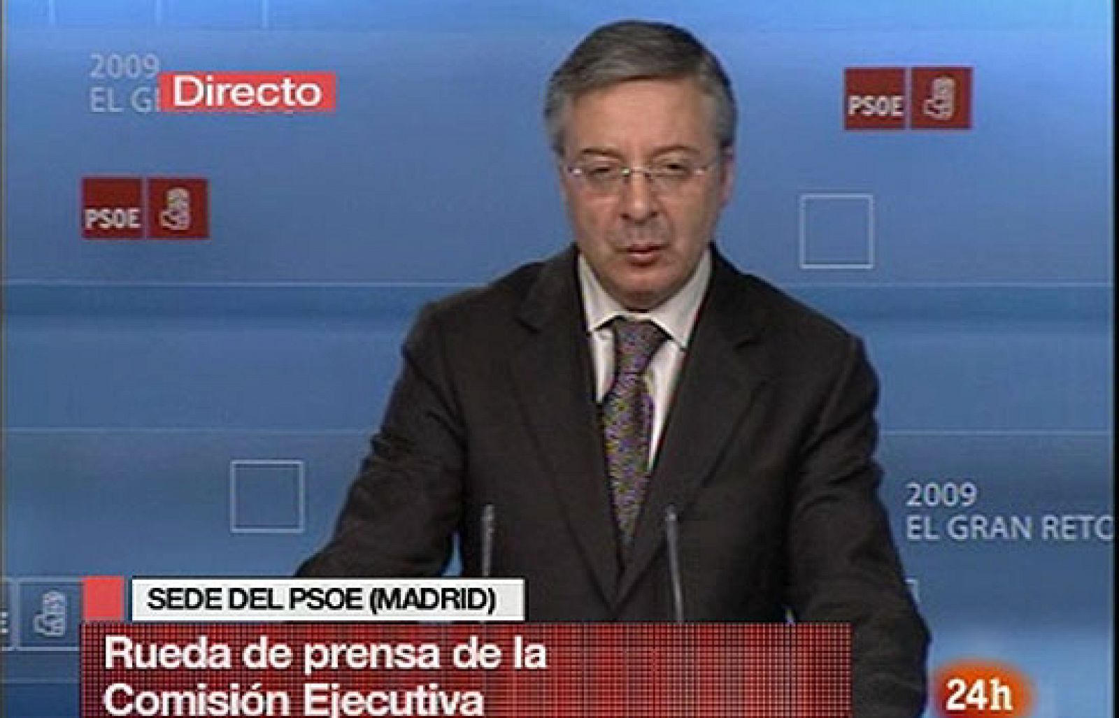 El vicesecretario general del PSOE, José Blanco, ha asegurado que Zapatero es "valiente" por enfrentarse al interrogatorio de los ciudadanos en el programa "Tengo una pregunta para usted".