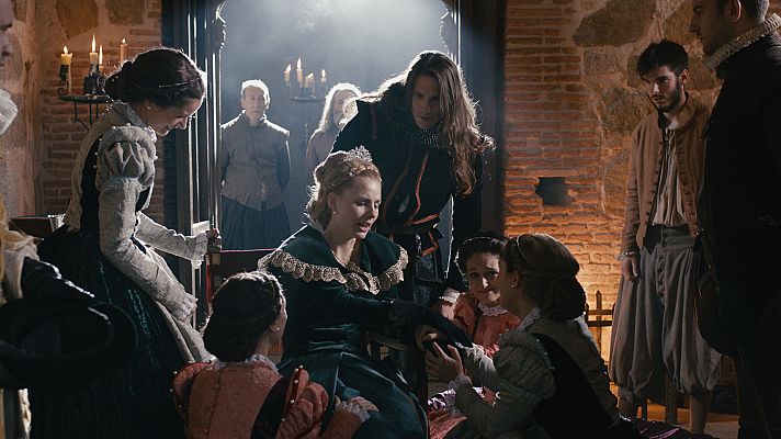 Reinas - La abdicación