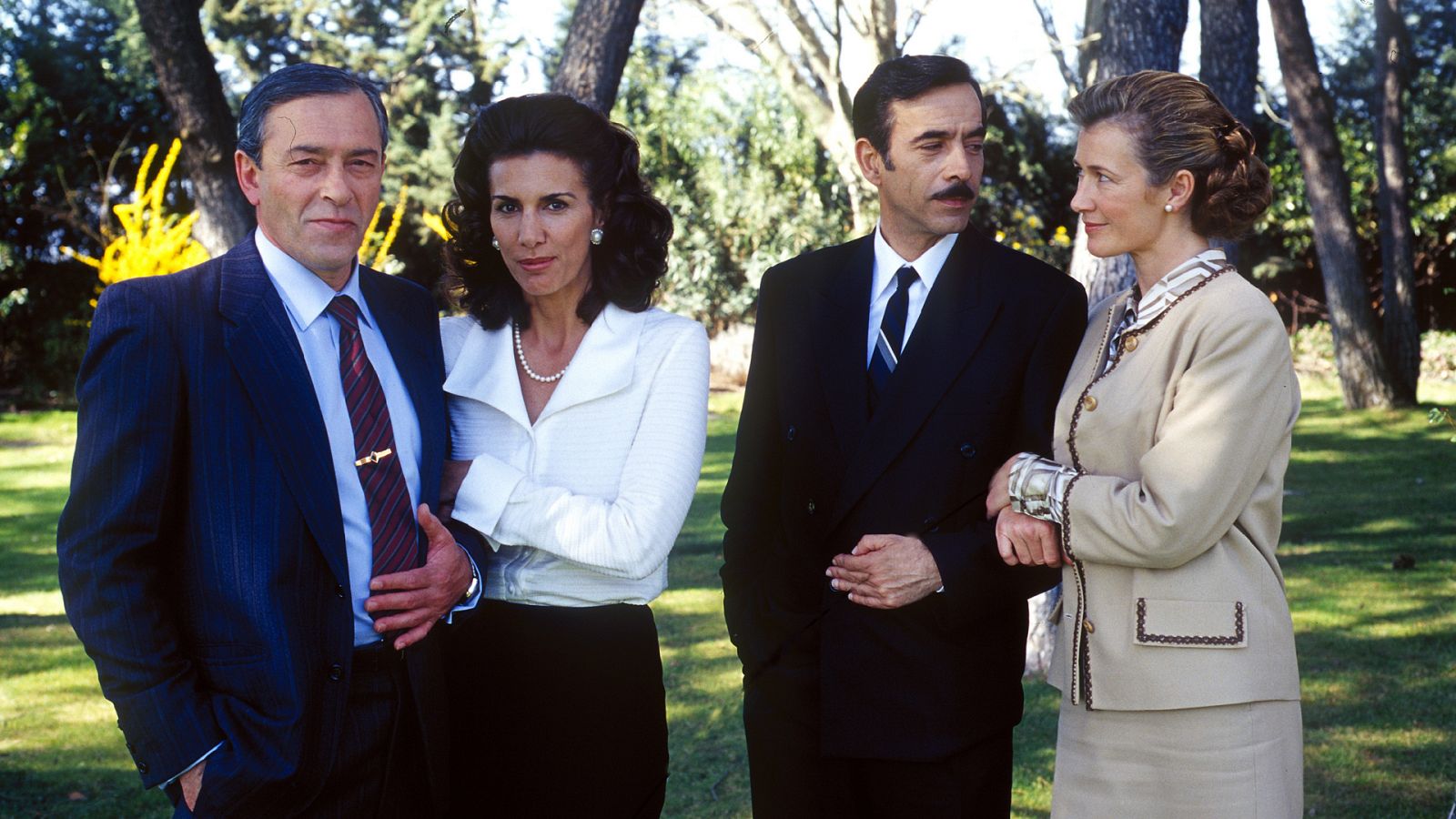 Cuéntame cómo pasó - T1 - Episodio 22: Montescos y capuletos - Ver ahora