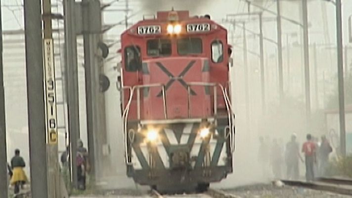 Telediario 1 - 'La Bestia', el transporte mortal de los migrantes centroamericanos hacia EE.UU.