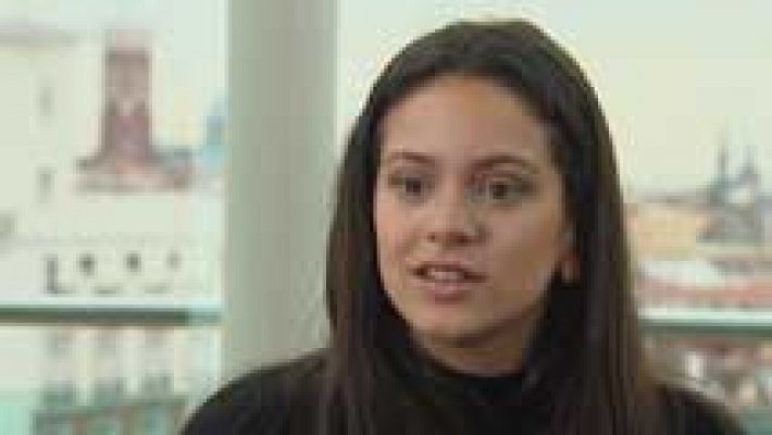 Telediario 1 - Rosalía nos presenta su nuevo disco "Los ángeles"