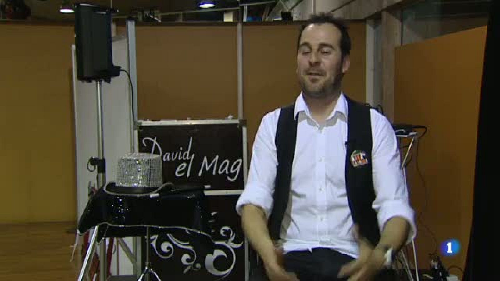 17 edicions del Festival Internacional Memorial Li-Chang de màgia de Badalona