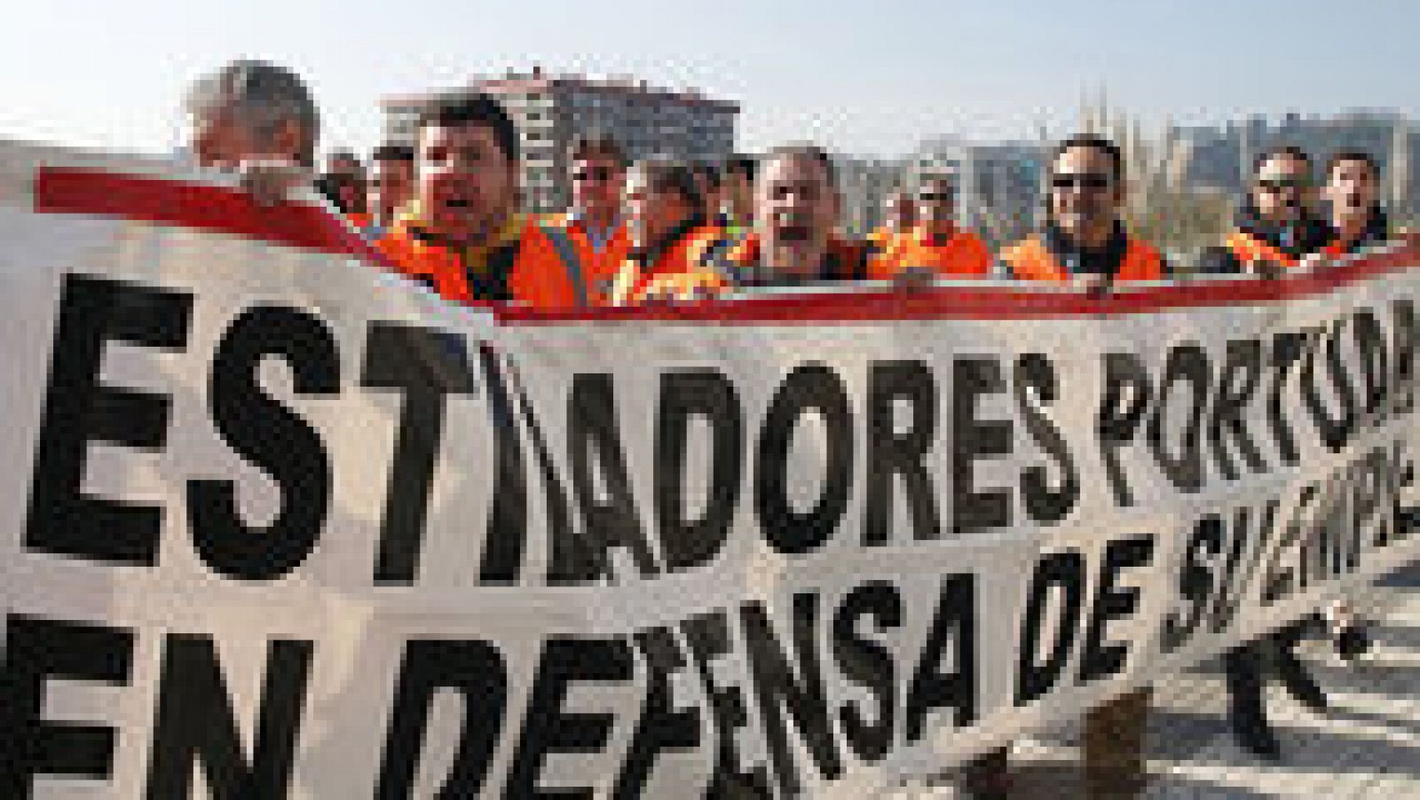 Informe Semanal: Estibadores: ¿Carga o descarga? | RTVE Play