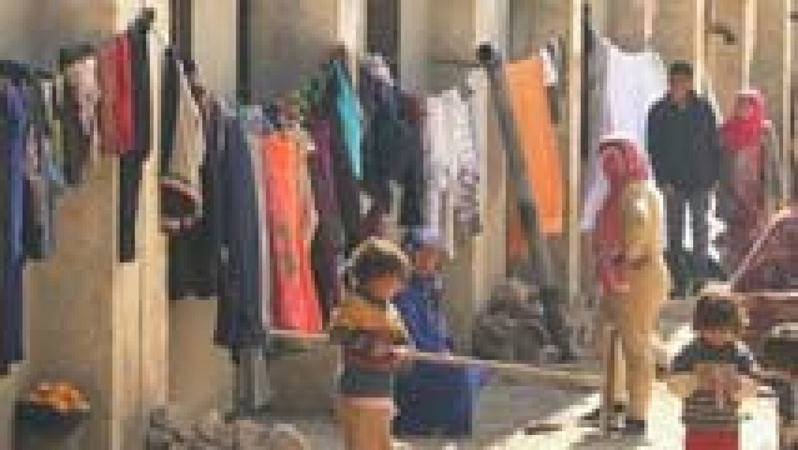 Telediario 1: Así es la vida en el campo de desplazados de Yibrín (Siria) | RTVE Play