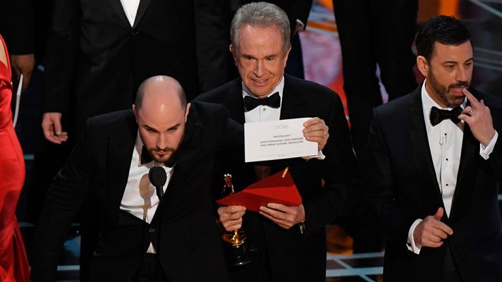  - 'Moonlight', mejor película en los Oscar tras dar por ganadora a 'La la land' unos minutos en un error histórico