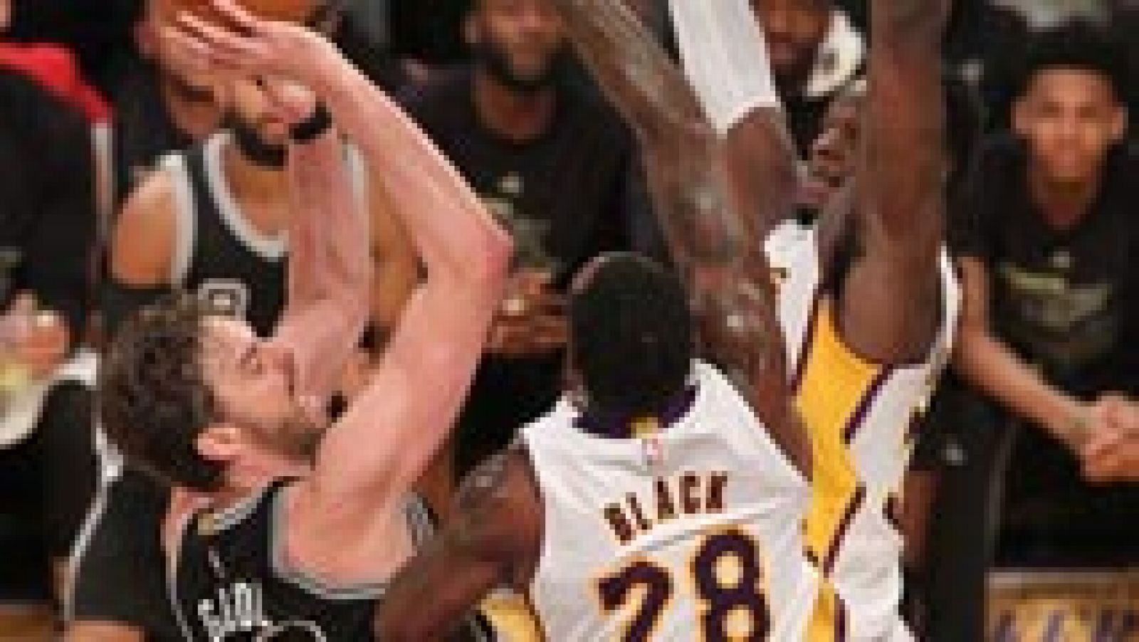 Informativo 24h: Los Gasol destacan en la jornada de la NBA | RTVE Play