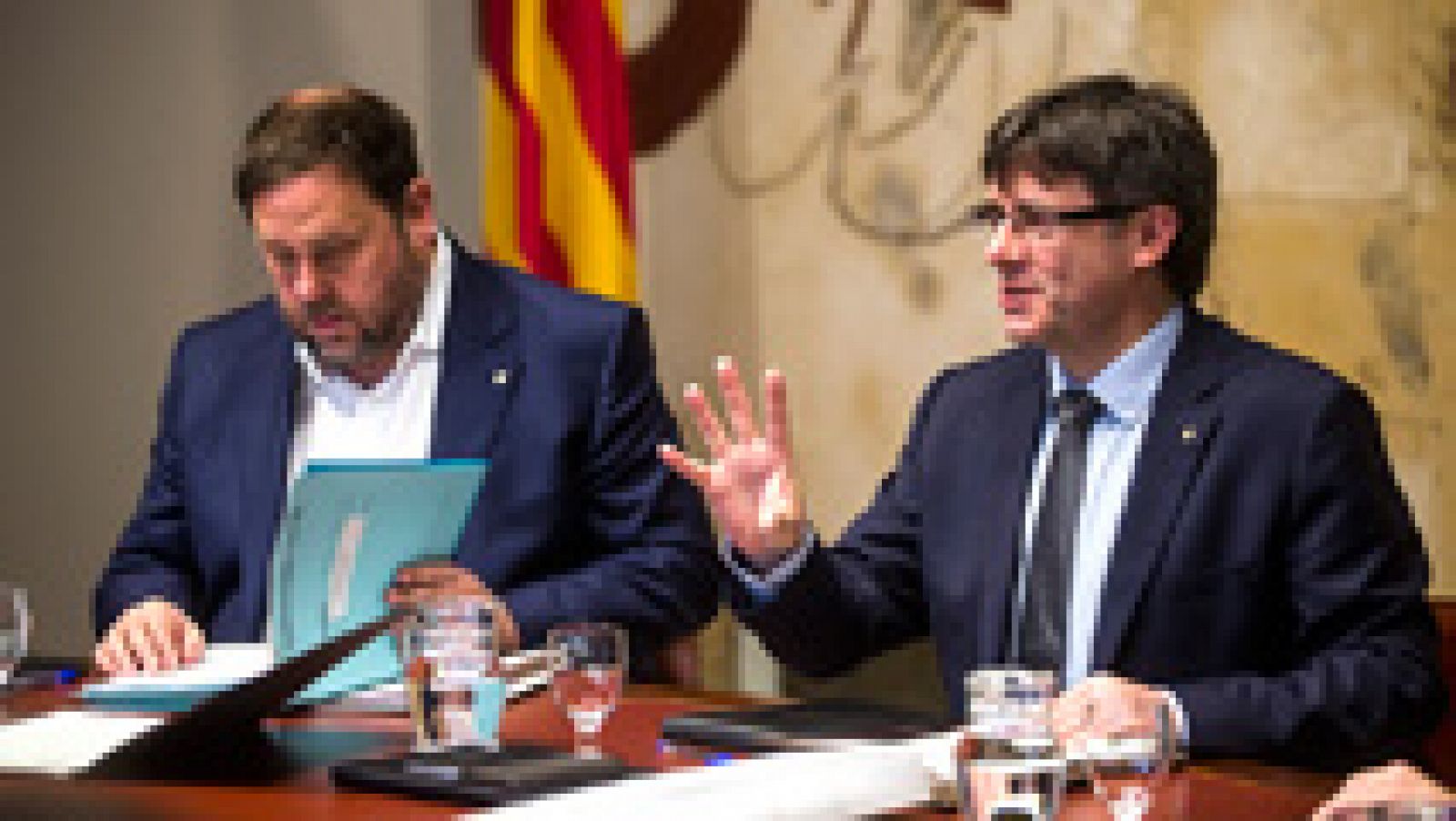 Informativo 24h: La oposición aplaza en el Parlament catalán una modificación exprés del reglamento para impulsar la independencia | RTVE Play