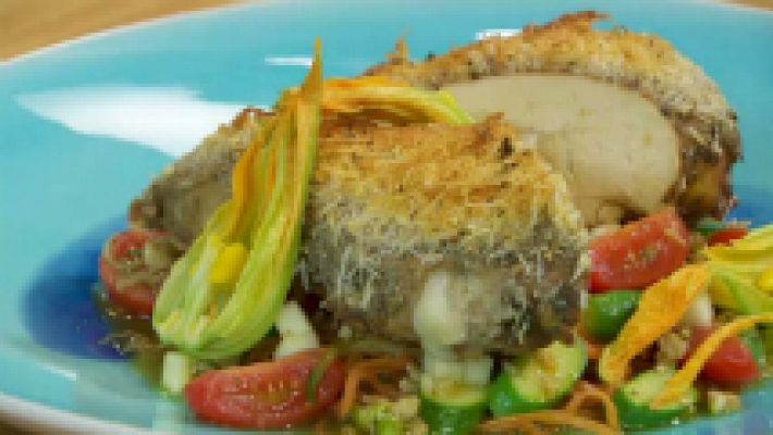 Pollo con costra y ensalada de verduras