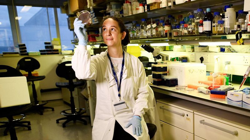 Ser mujer, un obstáculo para una pensión digna