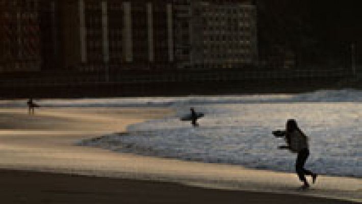 Telediario 1 - Más de veinte provincias permanecen en alertas