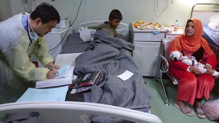 Telediario 1 - Alerta sobre la utilización de armas químicas en Mosul